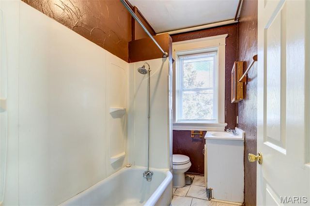 507 Eiler Street, St Louis, MO 63111