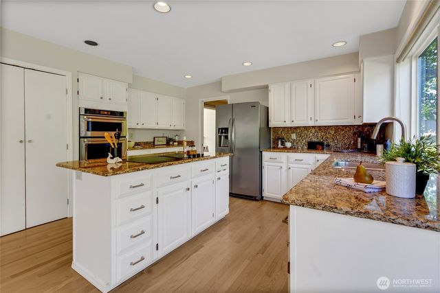 5514 79th Avenue Ct W, University Place, WA 98467