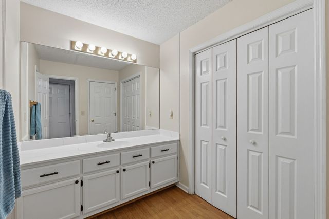 91 Whispering Oaks St, Summertown, TN 38483