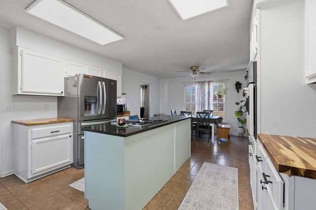 91 Whispering Oaks St, Summertown, TN 38483