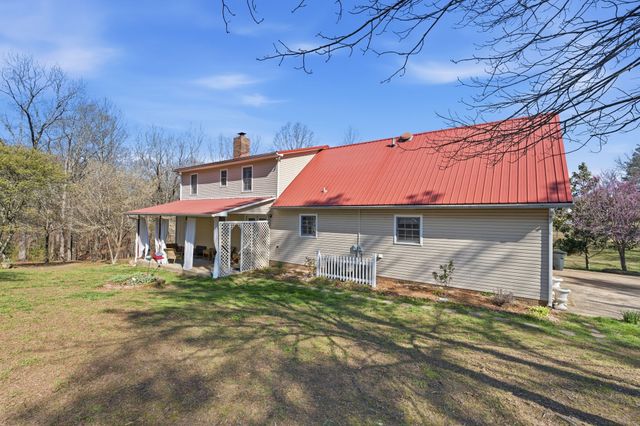 91 Whispering Oaks St, Summertown, TN 38483