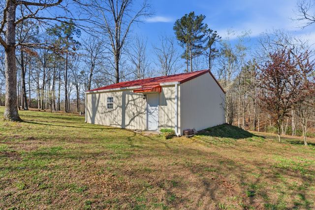 91 Whispering Oaks St, Summertown, TN 38483