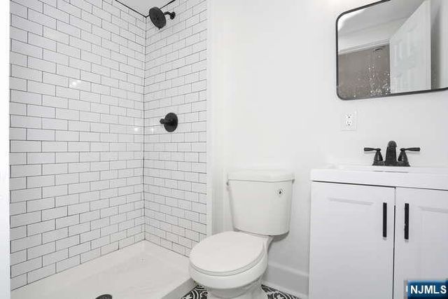 326 Ogden Street, Orange, NJ 07050