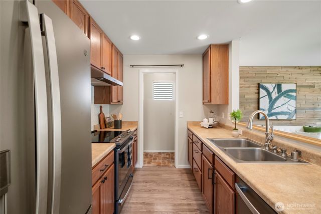 2429 104th Avenue SE, Lake Stevens, WA 98258