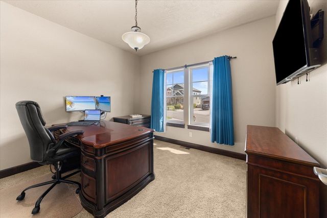 18020 E Daystar Rd, Spokane Valley, WA 99016