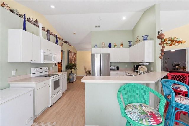 4378 DINNER LAKE BOULEVARD, Lake Wales, FL 33859