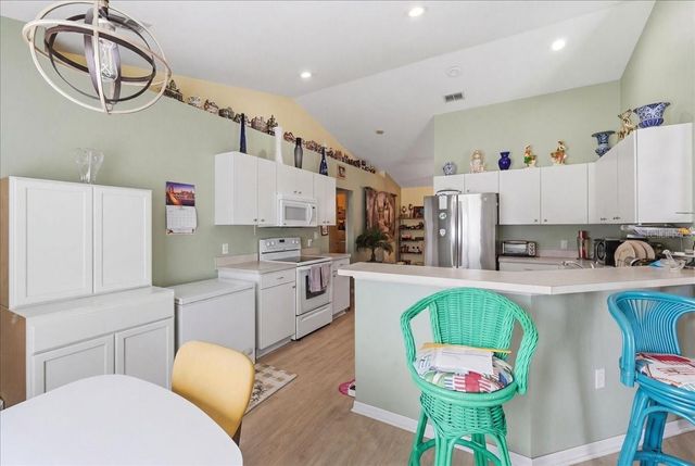 4378 DINNER LAKE BOULEVARD, Lake Wales, FL 33859