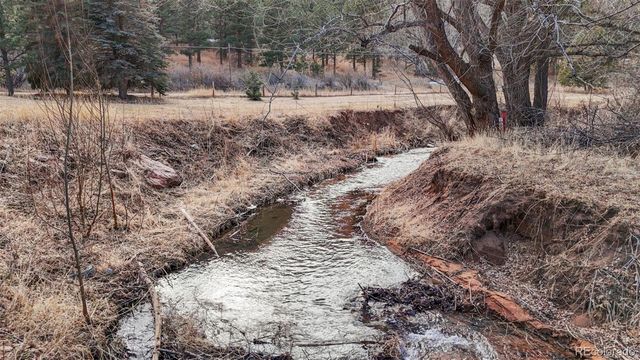 9297 Chipita Park Road, Cascade, CO 80809