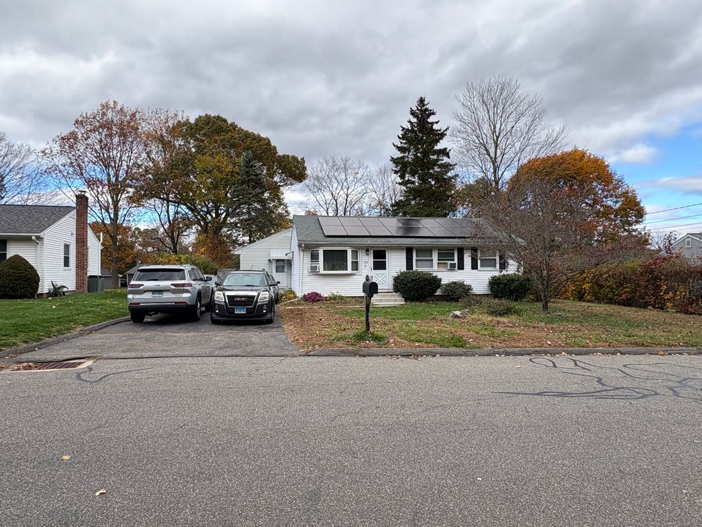198 Mildred Road, Meriden, CT 06450