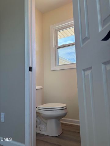 1433 Keswick Drive, Fayetteville, NC 28304