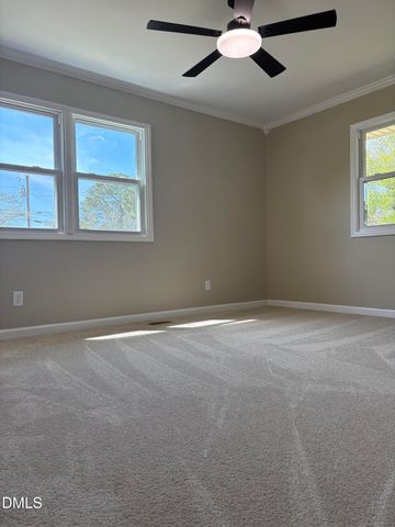 1433 Keswick Drive, Fayetteville, NC 28304