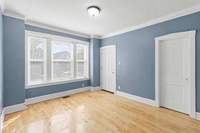 2246 N Leamington Avenue 1, Chicago, IL 60639