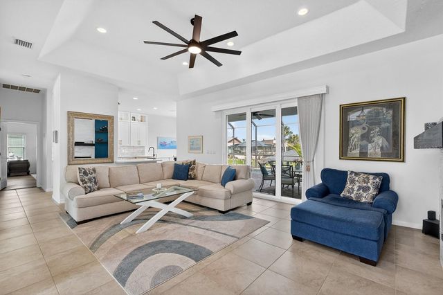 11 COTTONTON COURT, Palm Coast, FL 32137