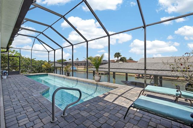 11 COTTONTON COURT, Palm Coast, FL 32137