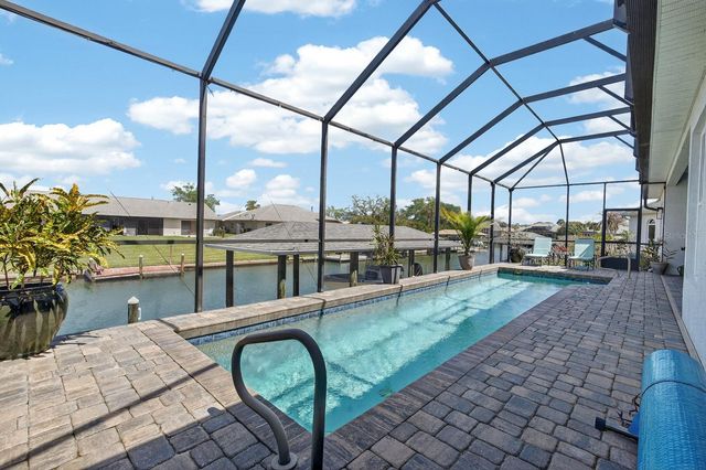 11 COTTONTON COURT, Palm Coast, FL 32137