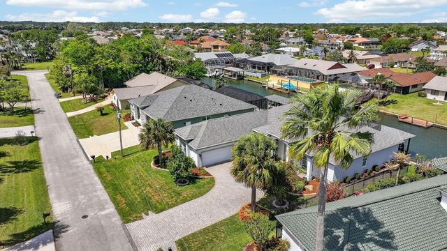 11 COTTONTON COURT, Palm Coast, FL 32137