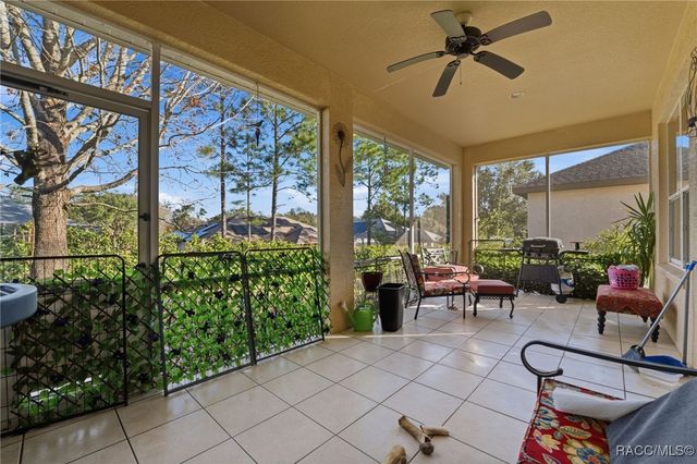 1733 W Caroline Path, Lecanto, FL 34461