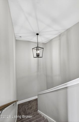 914 Ash St, Louisville, KY 40217