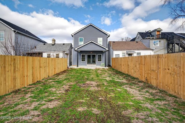 914 Ash St, Louisville, KY 40217