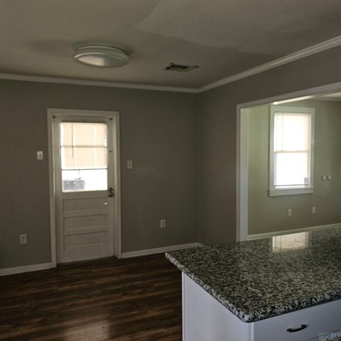 406 Dauphine St, Houma, LA 70360