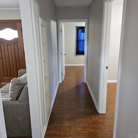 406 Dauphine St, Houma, LA 70360