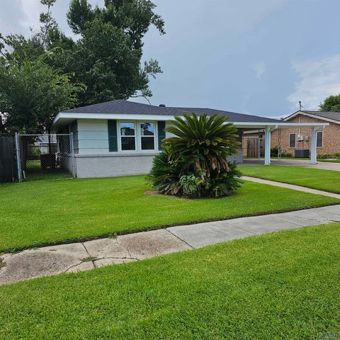 406 Dauphine St, Houma, LA 70360