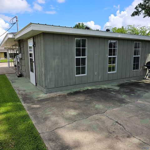 406 Dauphine St, Houma, LA 70360