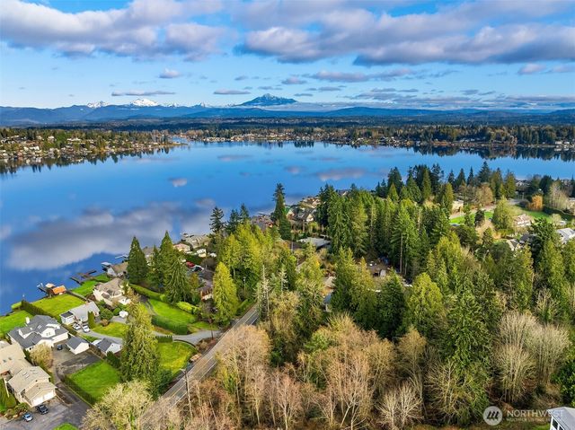 507 101st Avenue NE, Lake Stevens, WA 98258