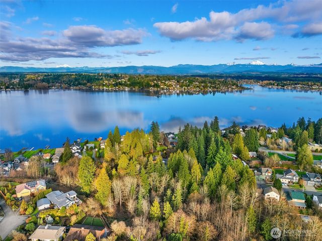 507 101st Avenue NE, Lake Stevens, WA 98258