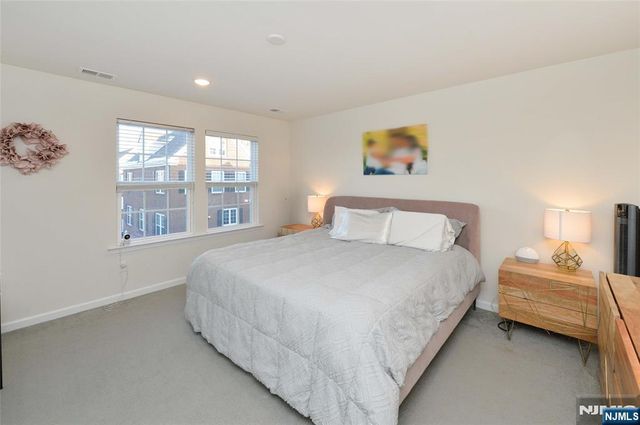 80 Landmark Lane, Fair Lawn, NJ 07410