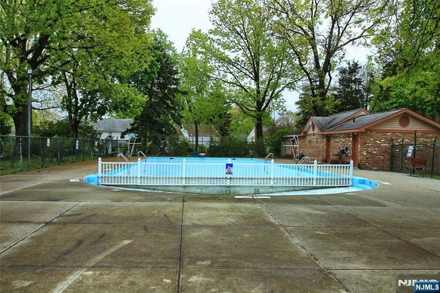 80 Landmark Lane, Fair Lawn, NJ 07410