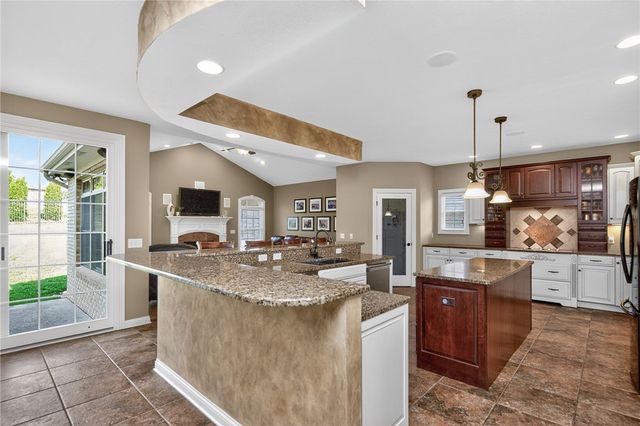 295 Hampton Place, Xenia Twp, OH 45385