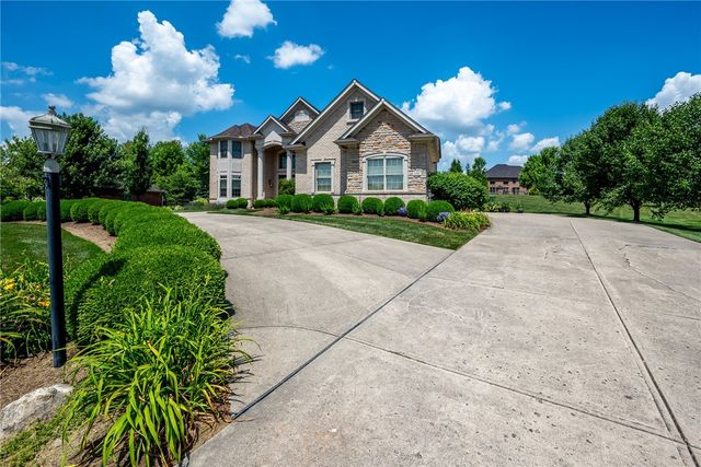 295 Hampton Place, Xenia Twp, OH 45385