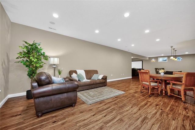 295 Hampton Place, Xenia Twp, OH 45385