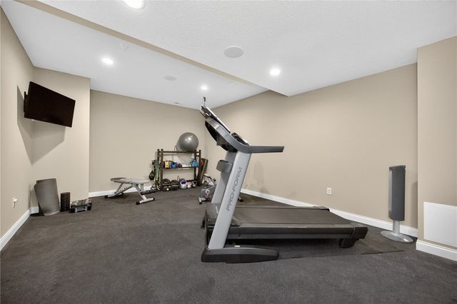 295 Hampton Place, Xenia Twp, OH 45385