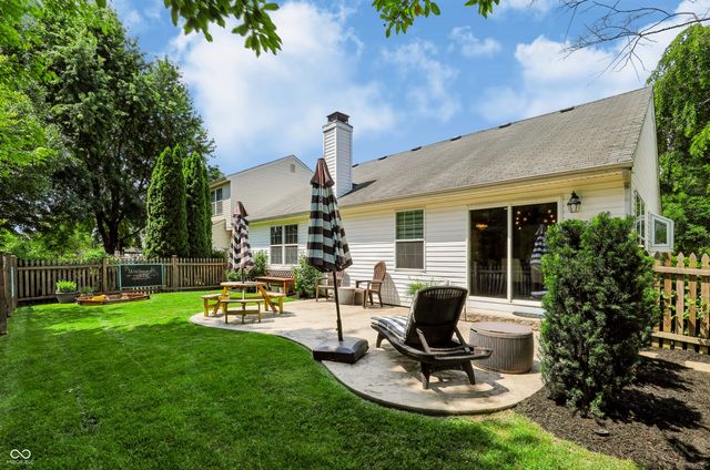 6517 Sussex Drive, Zionsville, IN 46077