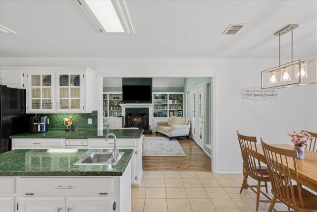 271 VZ County Road 4107, Canton, TX 75103