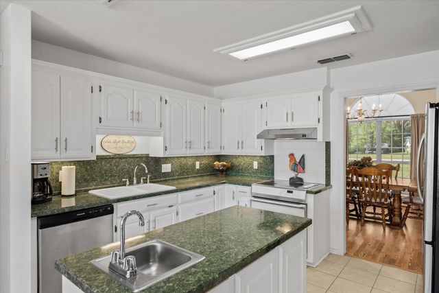 271 VZ County Road 4107, Canton, TX 75103