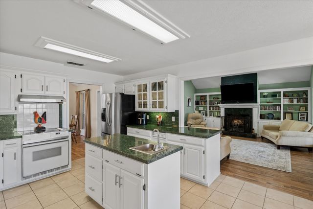 271 VZ County Road 4107, Canton, TX 75103