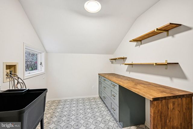 38 RINGFIELD RD, Chadds Ford, PA 19317