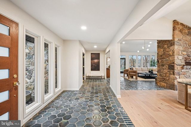 38 RINGFIELD RD, Chadds Ford, PA 19317