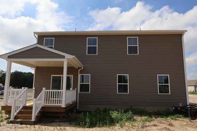 7740 Hank Drive, Holland, OH 43528