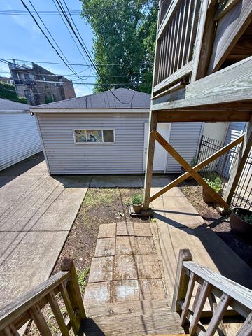 3536 S Prairie Avenue 1, Chicago, IL 60653