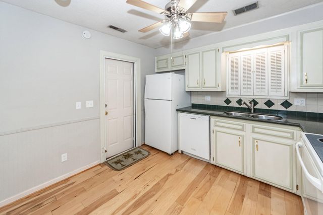 114 Winston Way, Goose Creek, SC 29445
