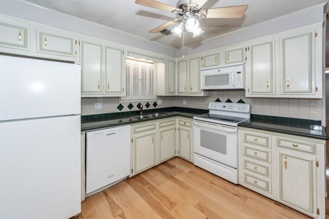 114 Winston Way, Goose Creek, SC 29445