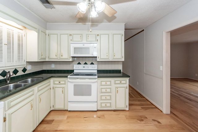 114 Winston Way, Goose Creek, SC 29445