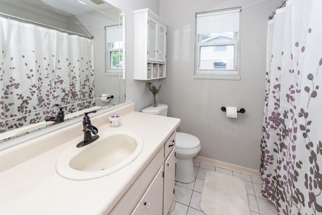 114 Winston Way, Goose Creek, SC 29445