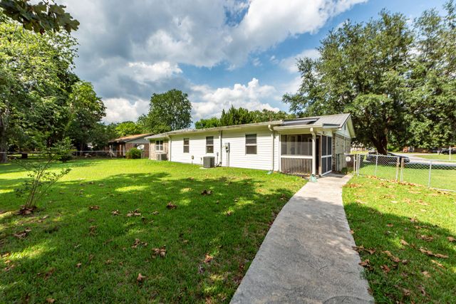 114 Winston Way, Goose Creek, SC 29445