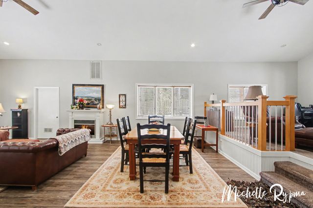 3959 64th Street, Laketown Twp, MI 49423