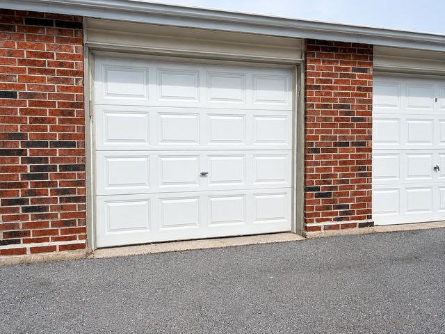 1343 Cunat Court 3F, Lake In The Hills, IL 60156